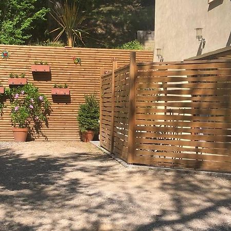 Appartement Au Calme Dans Un Espace Arbore Tourrettes-sur-Loup Exterior foto